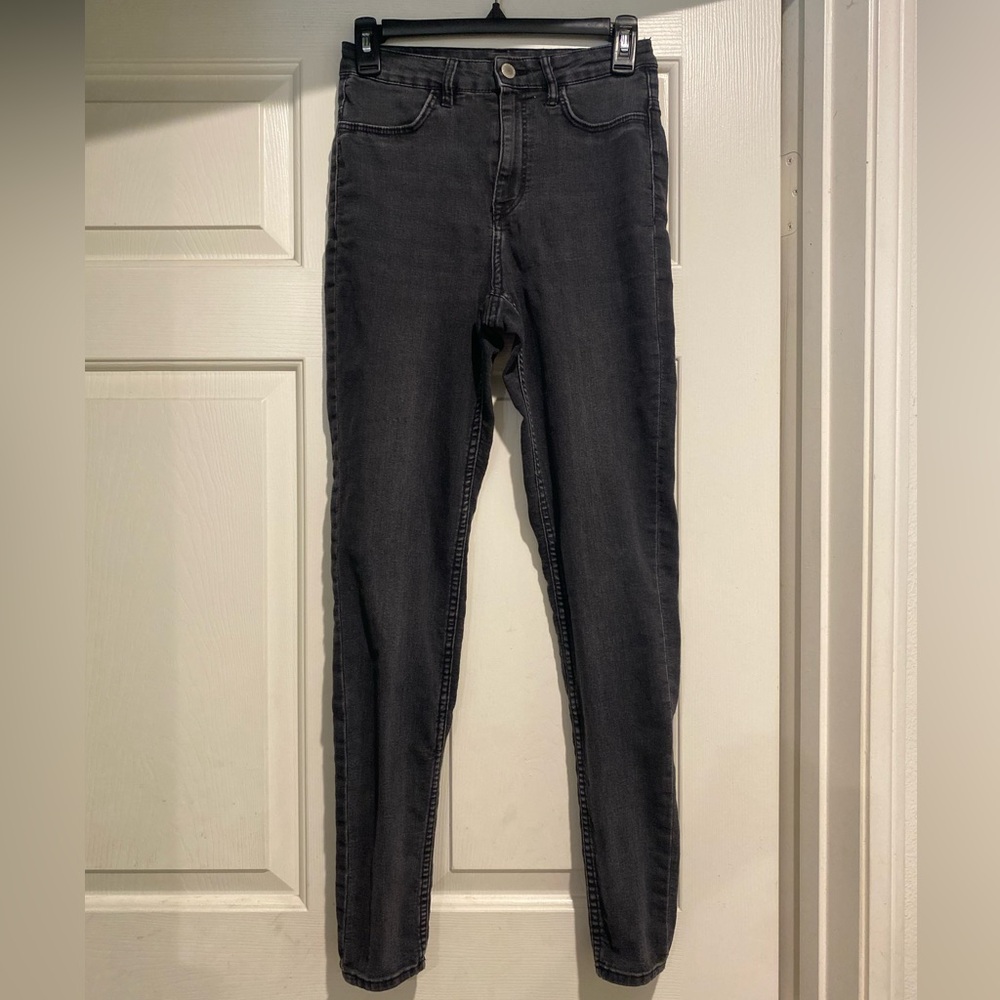 💥Divided H&M denim jeans size 4